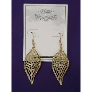 Yellow Gold Plated Filigree Textured Leaf Shaped Dangle Earrings Pierced New